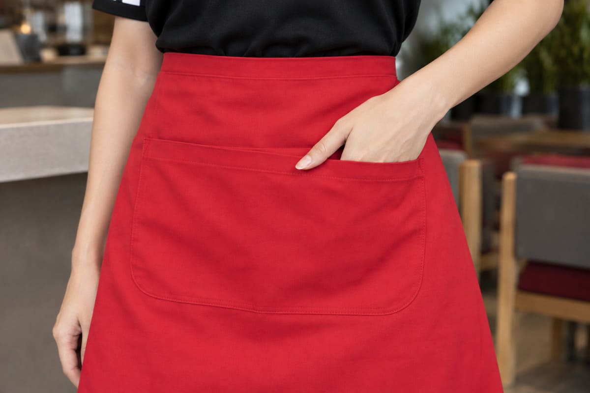 Thiết kế túi phía trước giúp tăng tính thực tế