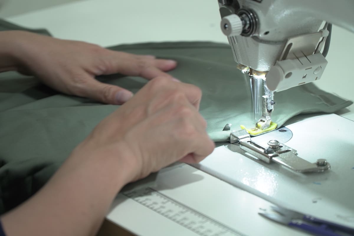 Để tối ưu ngân sách nên may sản phẩm mẫu trước khi sản xuất hàng loạt