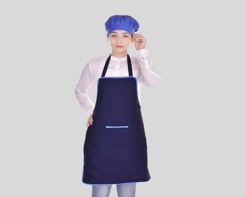 Tạp dề chống thấm nước giúp đảm bảo an toàn vệ sinh trong sản xuất thực phẩm