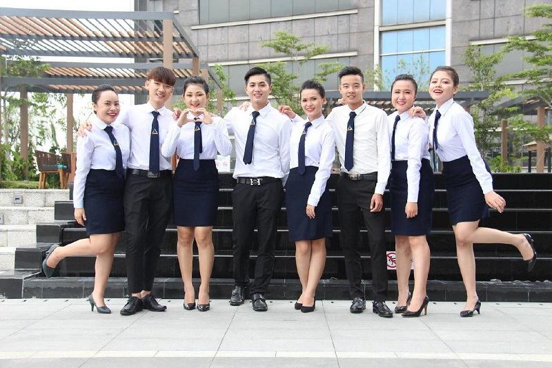 Đồng phục công ty ngày càng được sử dụng nhiều