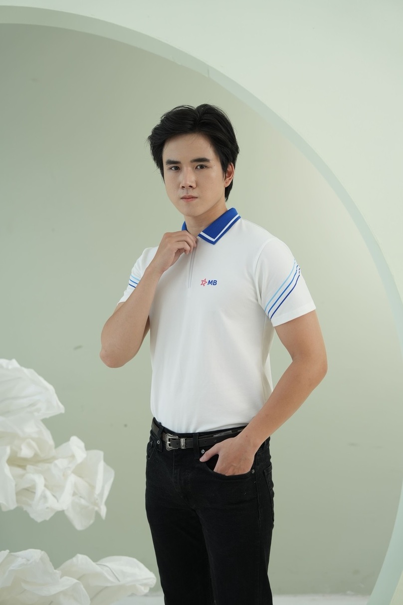 dong-phuc-cong-ty-mau-22-4