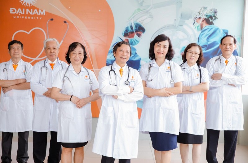 Đồng phục y tế có màu sắc nhã nhặn
