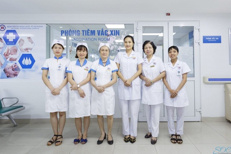 Các mẫu đồng phục y tế đều may theo tiêu chuẩn của Bộ Y Tế