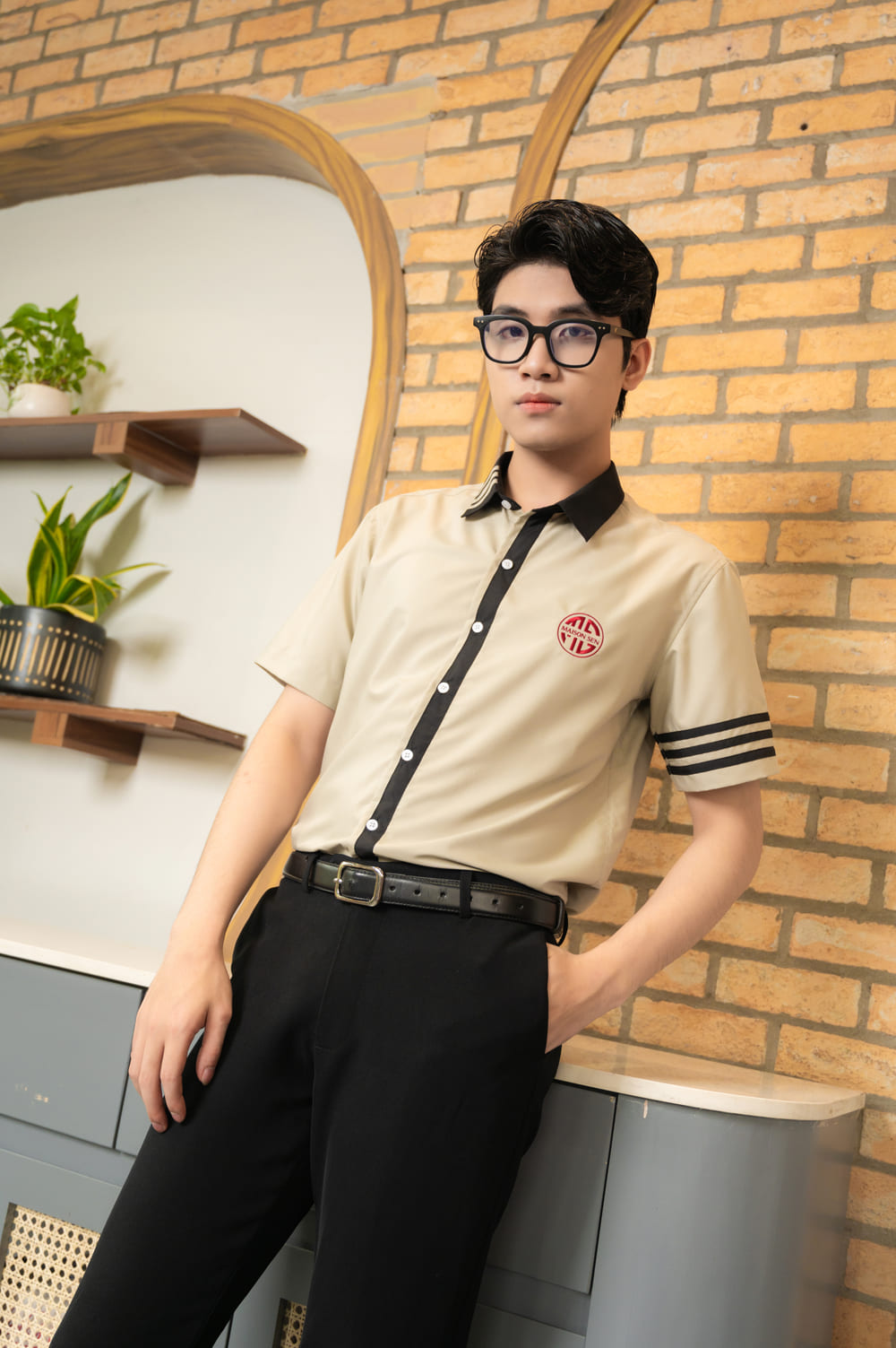 dong-phuc-nha-hang-maison-sen-03