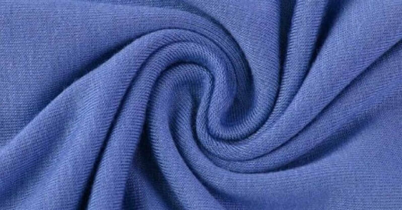 Cotton là chất liệu vải được ưu tiên lựa chọn may đồng phục cấp dưỡng