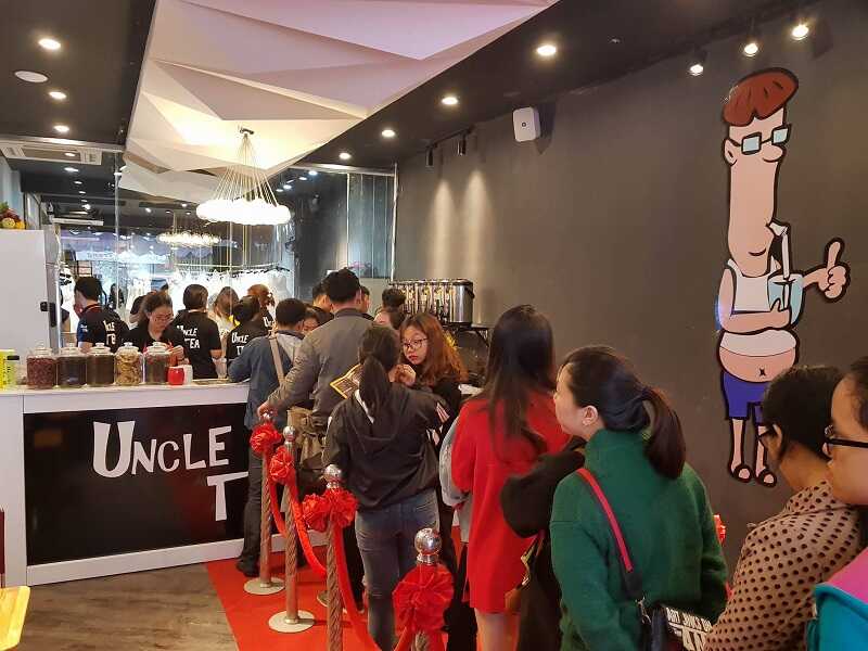 Mặc đồng phục Uncle Tea giúp nâng cao hiệu suất làm việc