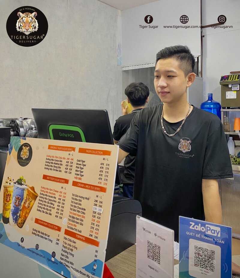 Đồng phục Tiger Sugar xây dựng hình ảnh đẹp trong mắt khách hàng