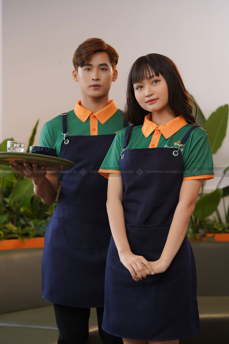 Áo đồng phục nhà hàng xanh lá cây đậm cổ phối cam