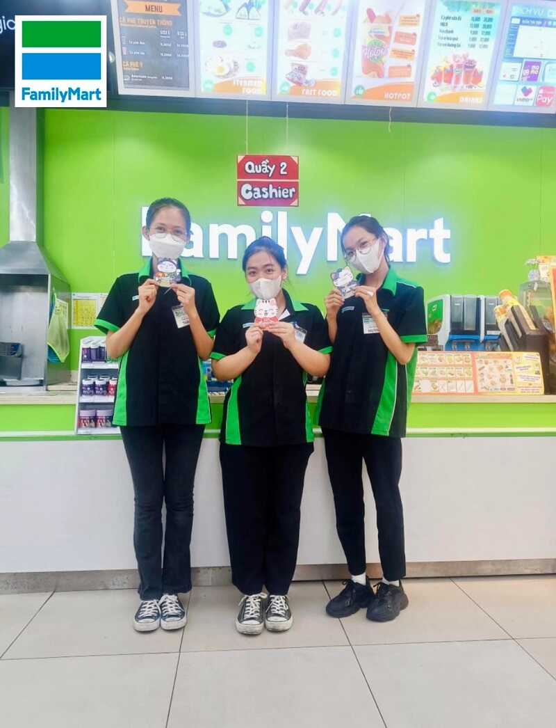 May đồng phục Family Mart lấy ngay với Handyuni