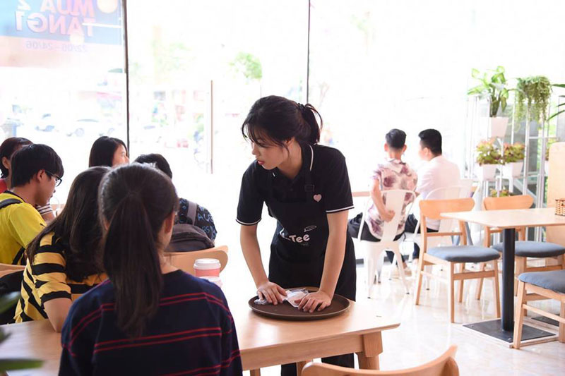 May đồng phục LeeTee đẹp cùng nhiều ưu đãi tại Handyuni