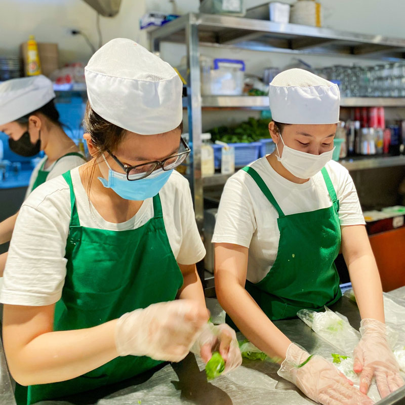Đồng phục bếp Wrap & Roll