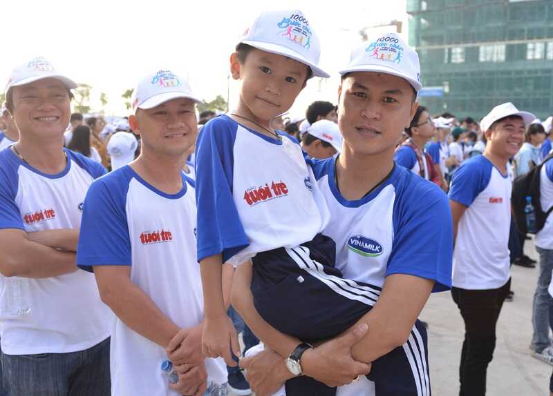 Đồng phục Vinamilk cổ tròn năng động, cá tính