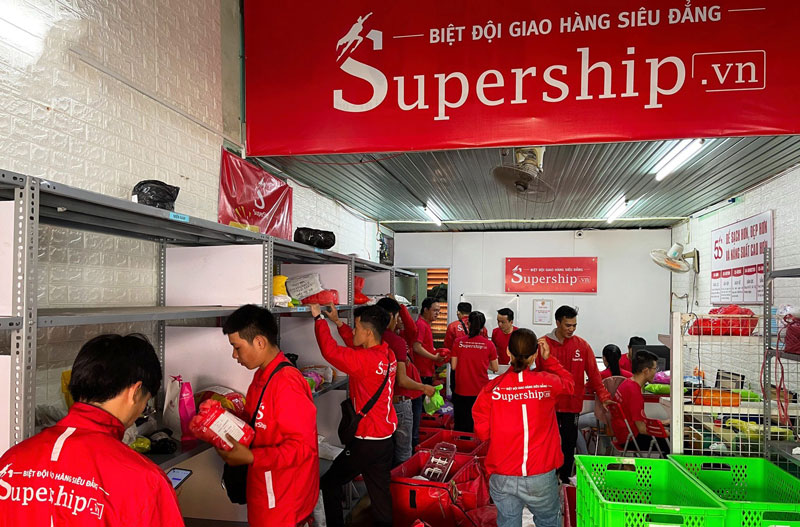 Đồng phục áo khoác SuperShip