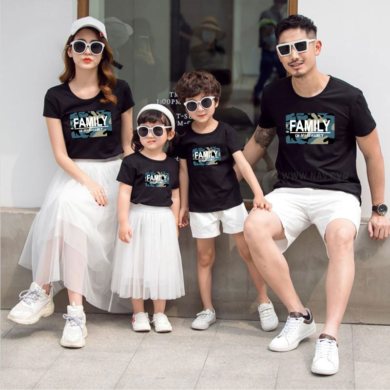 Mẫu in đồng phục áo phông cổ tròn gia đình