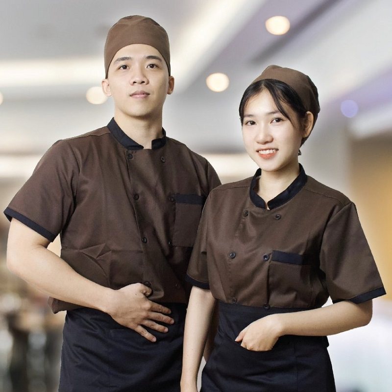 Mẫu áo bếp nữ ngắn tay linh hoạt, sử dụng cho nhiều không gian khác nhau