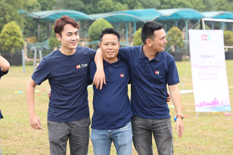 Đồng phục áo thun có cổ K+