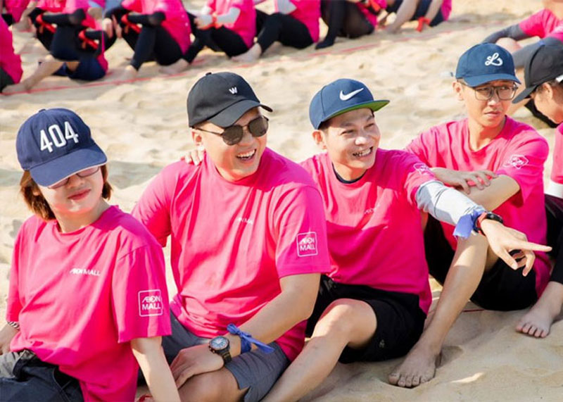 Áo thun cổ tròn đồng phục Aeon Mall