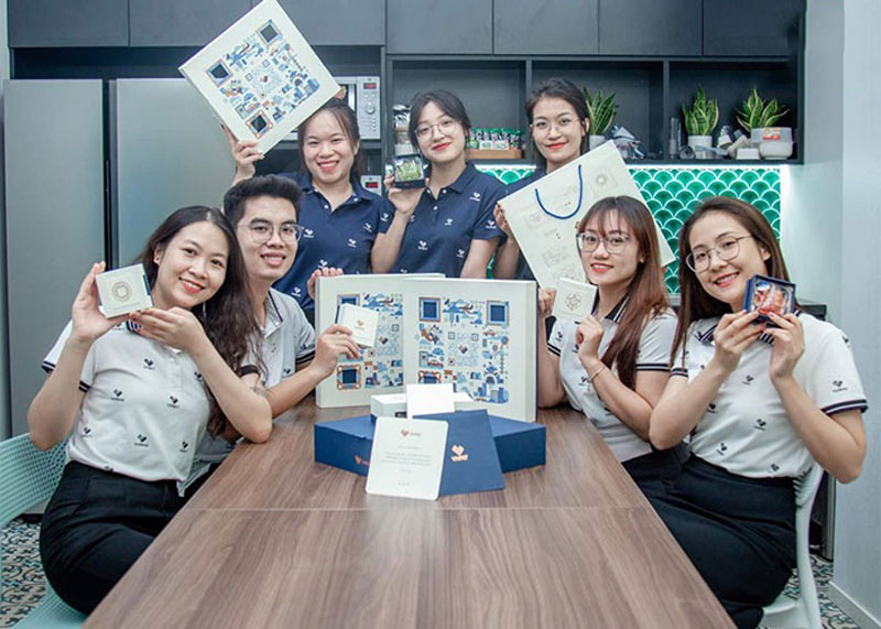 Áo thun polo trắng đồng phục VNPay