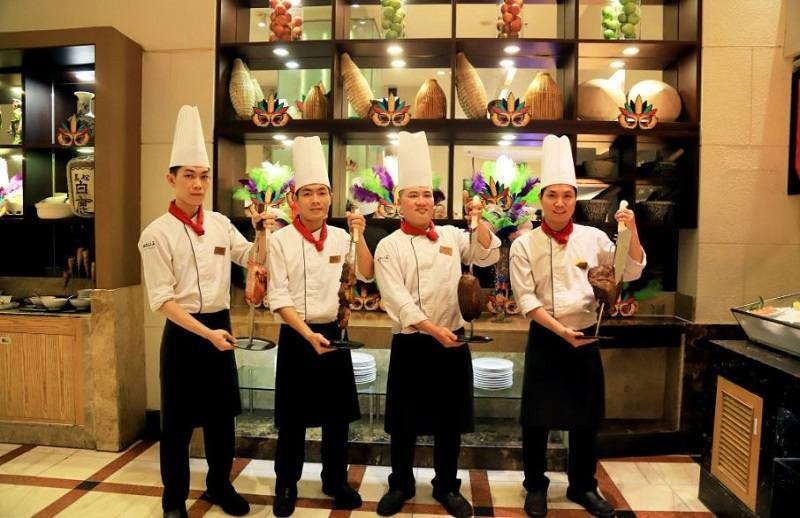 Áo bếp đồng phục khách sạn Melia Hanoi trang trọng