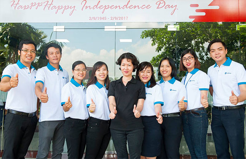 Đồng phục áo thun có cổ Sasco