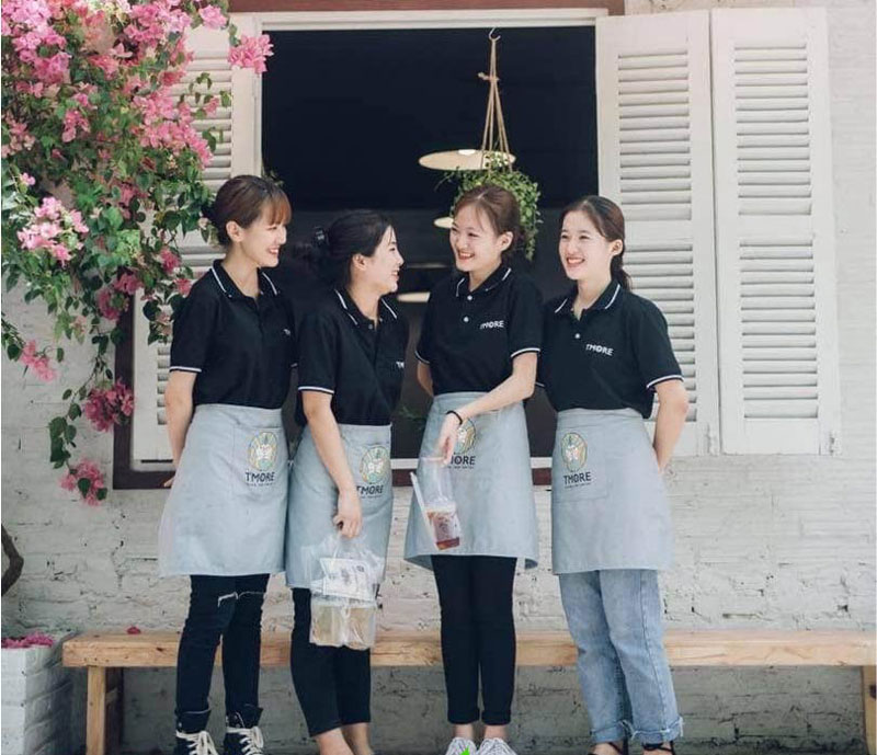 Đồng phục áo thun có cổ Tmore