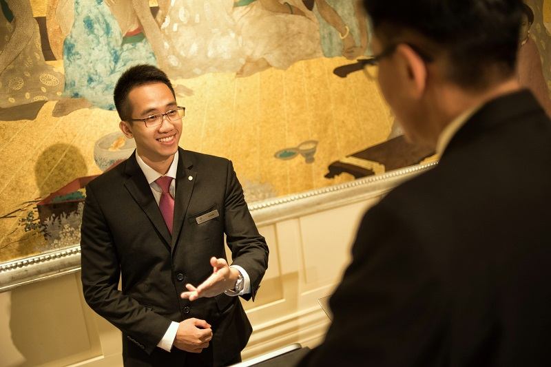 Áo vest đồng phục khách sạn Apricot Hotel