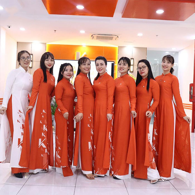 Áo dài đồng phục BĐS Kim Oanh