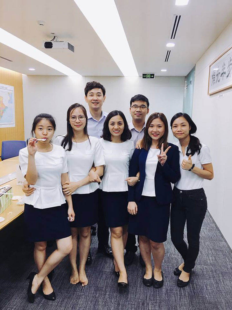 Váy đồng phục Woori Bank