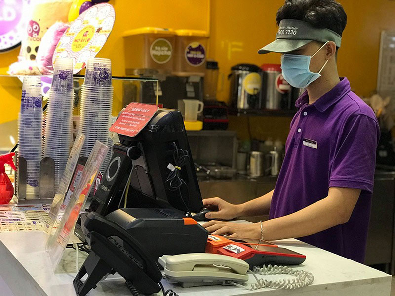 Áo polo đồng phục màu tím Hot & Cold