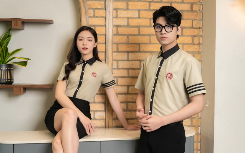 Thiết kế đơn giản, in logo rõ ràng, dễ nhận diện trong không gian thiếu sáng