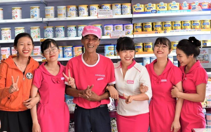 Handy Uni - Xưởng may đồng phục siêu thị mẹ và bé giá rẻ