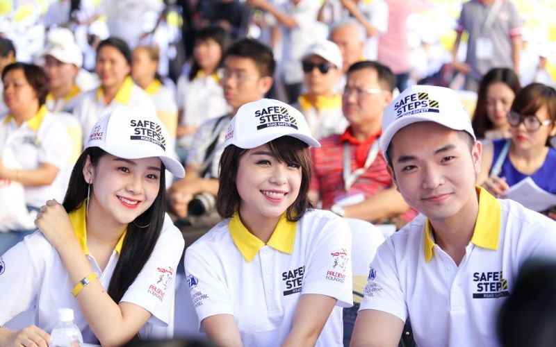 Tiết kiệm chi phí nhờ đặt số lượng lớn – giá xưởng may