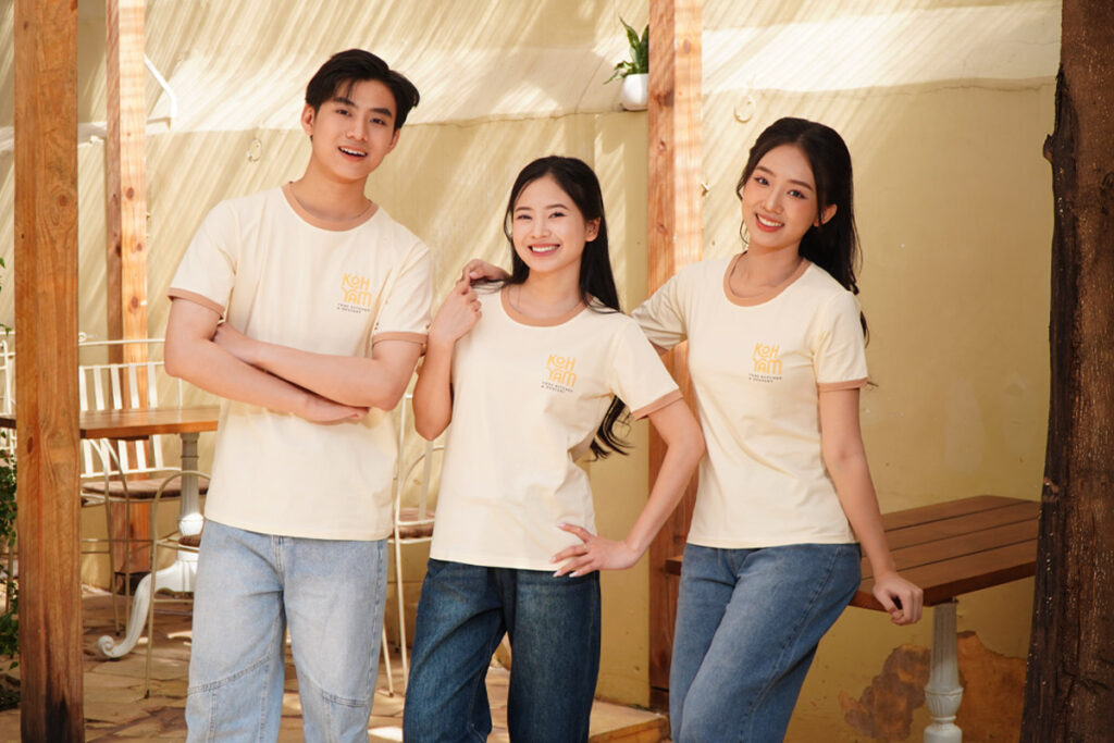 May đồng phục bằng vải thun mè