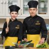 áo bếp đen mũ đen tạp dề vàng