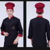 áo bếp đen mũ đỏ