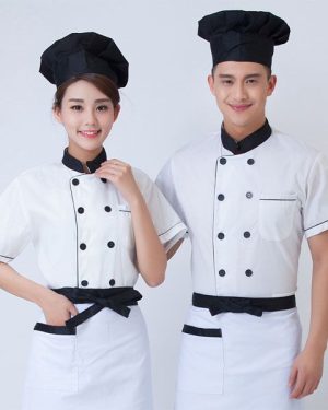 áo bếp trắng mũ đen tạp dề trắng