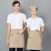 Combo áo thun màu trắng kết hợp tạp dề ngắn màu nâu bê