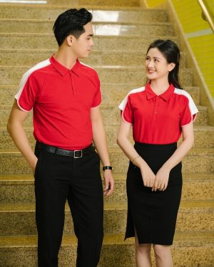 Đồng phục công ty màu đỏ phối vai màu trắng