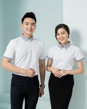 Đồng phục cửa hàng điện tử điện lạnh màu trắng phối cổ áo caro