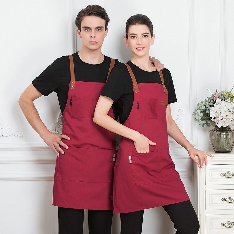 Combo Áo thun và tạp dề là sự kết hợp mang đến vẻ trẻ trung, hiện đại