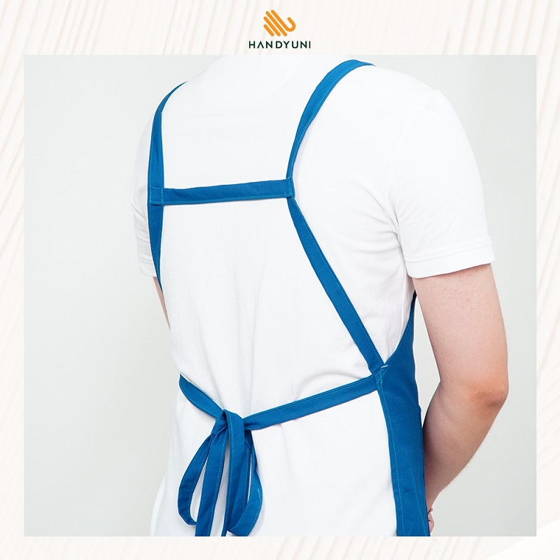 Mẫu đồng phục salon tóc vải Lacoste