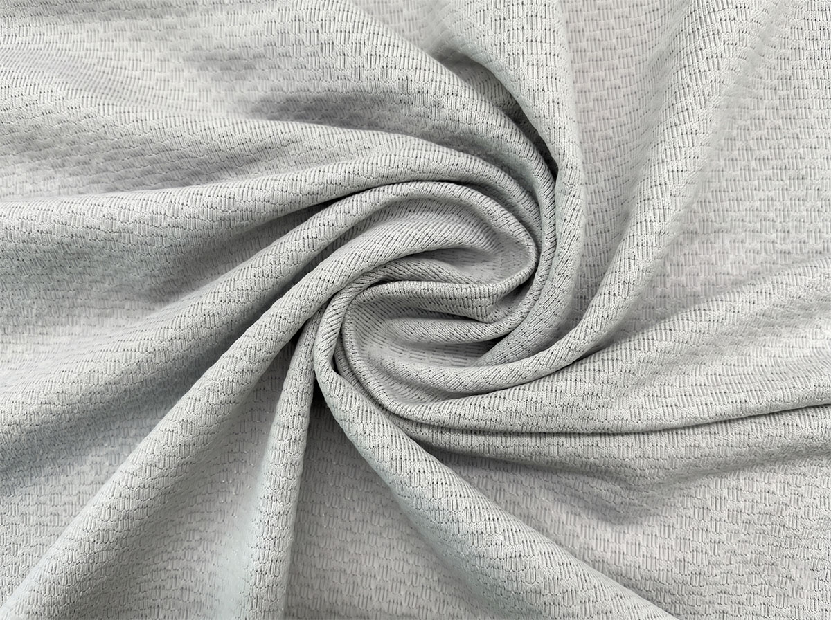 Chất vải polyester thể thao