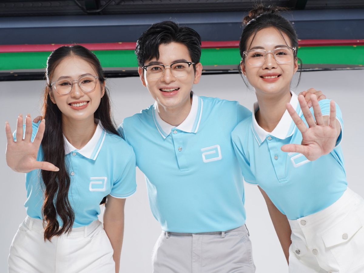 Áo thun đồng phục nam​ polo tạo vẻ lịch sự trong môi trường làm việc