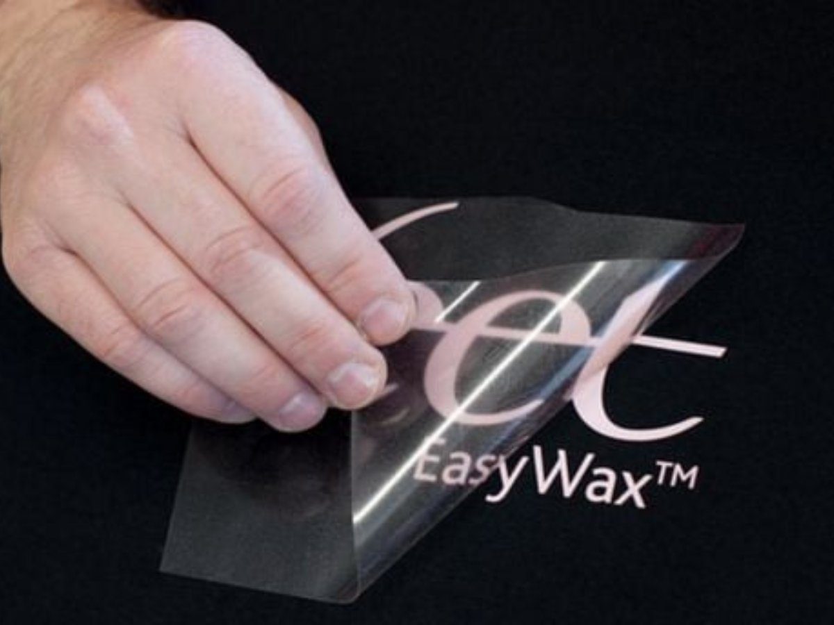 In Decal được sử dụng cho những mẫu áo cần tạo điểm nhấn nổi bật