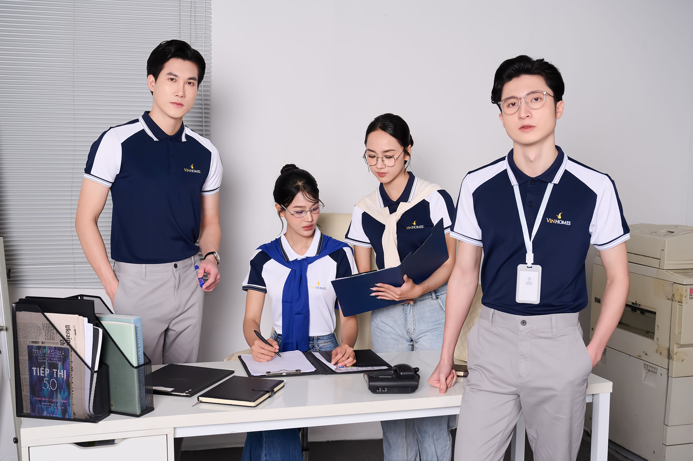 Quy trình đặt áo thun đồng phục chuyên nghiệp tại Handy Uni