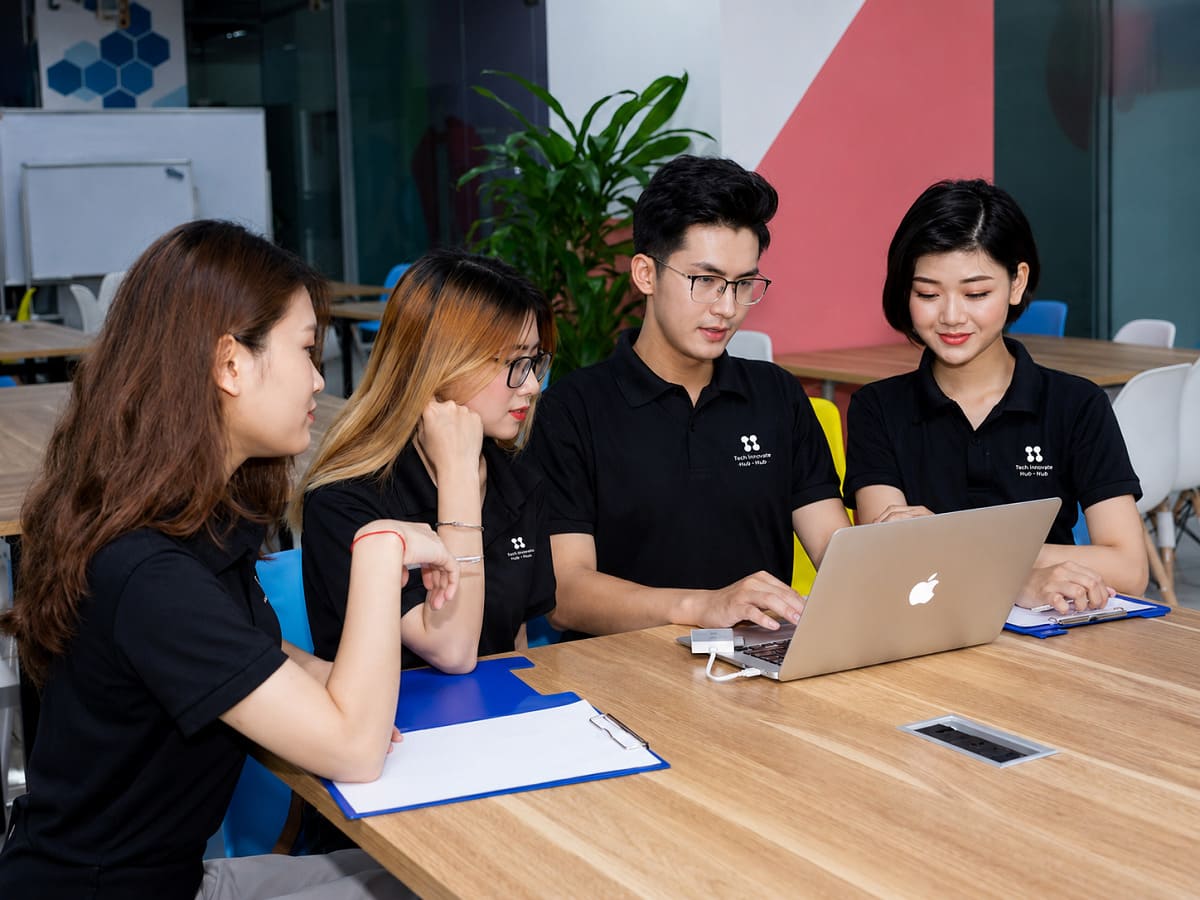 Handy Uni xây dựng hệ thống ưu đãi và cam kết rõ ràng