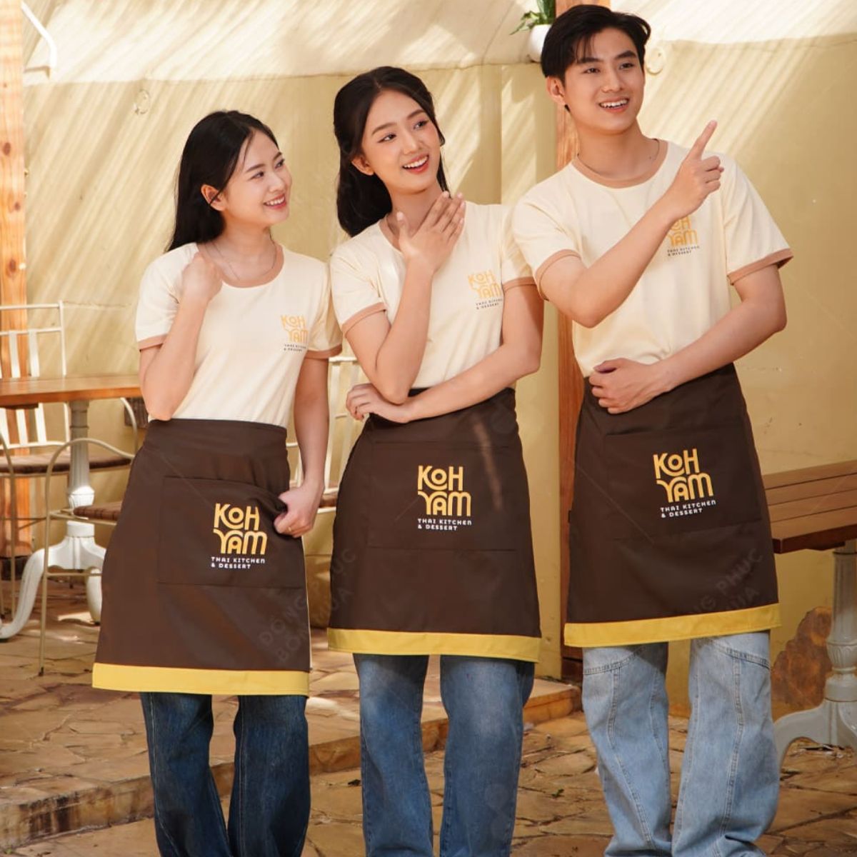 Đồng phục ngành dịch vụ được thiết kế theo đặc trưng từng môi trường làm việc