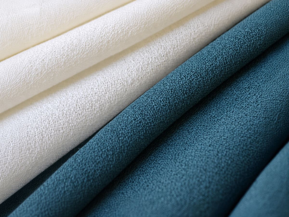 Vải dạ Wool phù hợp để may áo khoác dạ
