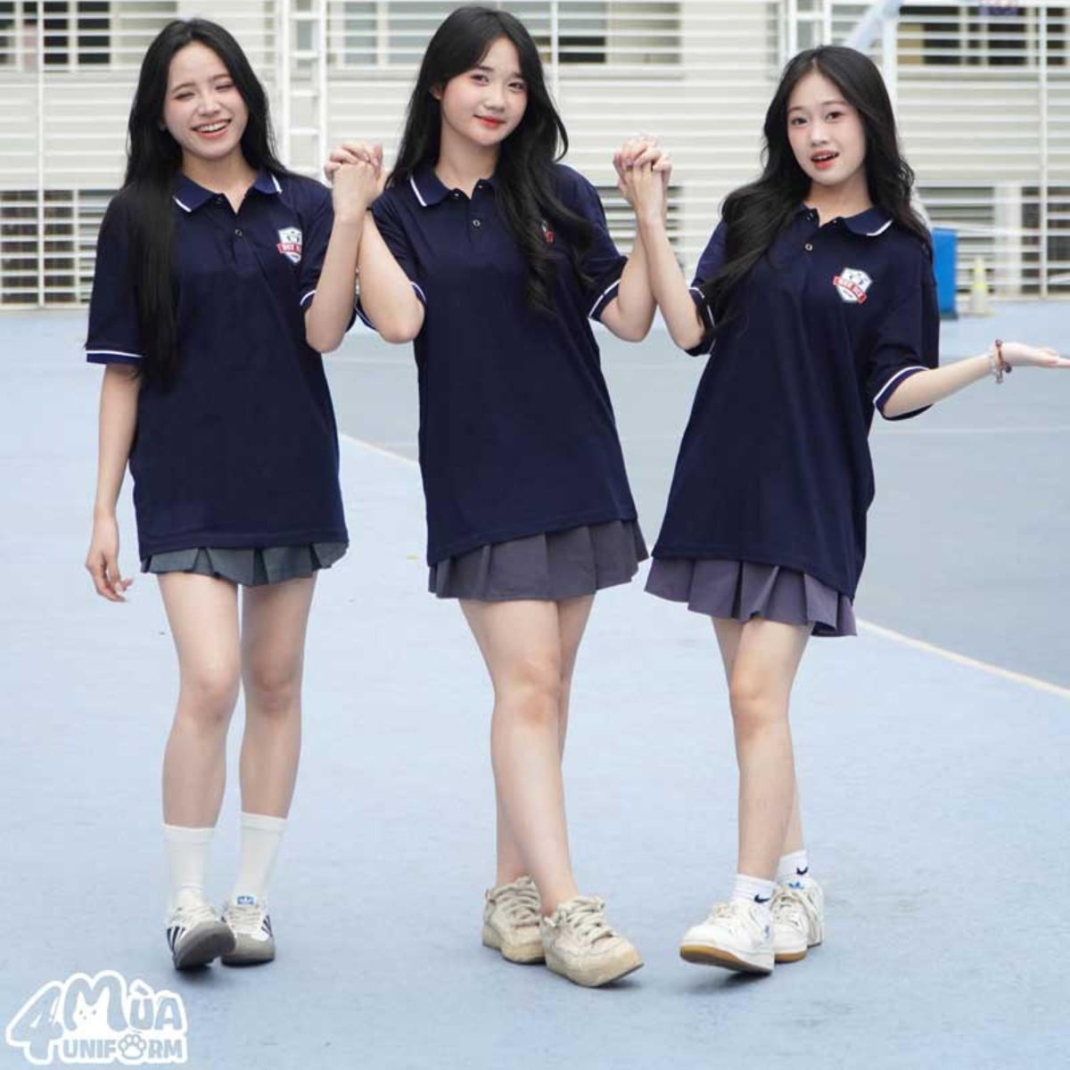 Xanh navy và xanh than tạo nét cá tính cho áo lớp THCS