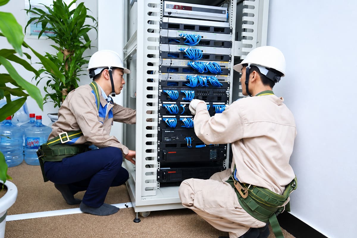 Quần áo dành cho đội ngũ kỹ thuật cần có độ bền cao